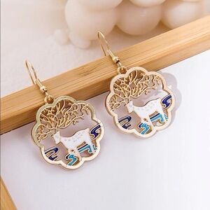 Nature Stag Deer colorful dangle drop earrings NWT 🌿